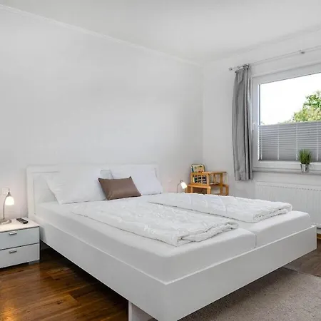 With 2 Bedrooms * غريتسيل