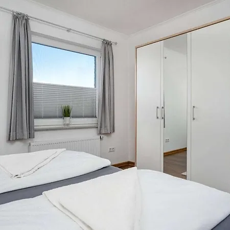 With 2 Bedrooms *